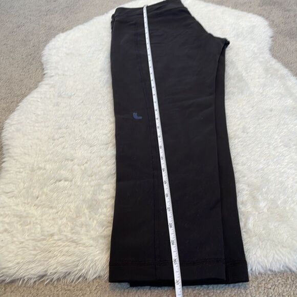 Lole Black Capris Size Medium - Picture 8 of 10